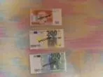 Stabiles Spielgeld: Scheine laminieren