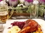 Gänsekeule gekocht statt gebraten