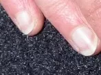 Weiße Nagelspitzen mit zwei kleinen Tricks