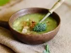 Cremige Brokkoli-Blumenkohl-Suppe