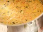 Fettschicht von Suppe leicht entfernen