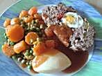 Falscher Hase (gef&uuml;llter Hackbraten)