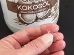 Kokosölbad gegen trockene Haut