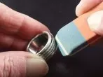 Silber, Schmuck putzen mit Radiergummi