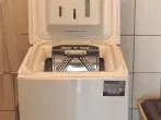 Plastiklöffel in Toplader-Waschmaschine gefallen