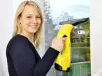Fliegengitter leicht reinigen mit Kärcher Fenstersauger