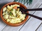 W&uuml;rziger <strong>Nudelsalat</strong>
