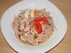 <strong>Wurstsalat</strong> mit Gurkenaufguss