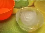 Unzerbrechbare Eiswürfelförmchen