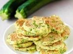 Kleine <strong>Zucchini</strong>-Pfannkuchen