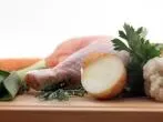 Hühnchen zweifach verwerten - Suppe und Brathuhn