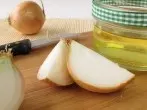 Zwiebelsaft gegen Halsschmerzen