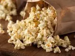 Süßes Popcorn mit Kokosöl