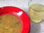 Gegen Erkältung: Hühnersuppe und Lindenblütentee