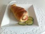 Brötchenrolle mit Thunfischsalat gefüllt