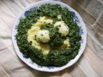 Eier mit Spinat auf <strong>Kartoffelp&uuml;ree</strong>