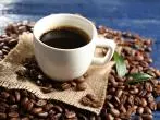 Entzieht Kaffee dem Körper Wasser?