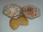 Wurstsalat mit zweierlei Dressings