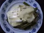 Überbackener grüner Spargel