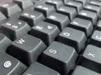 Verschmutzte Tastatur reinigen II