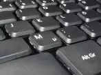 Verschmutzte Tastatur reinigen III