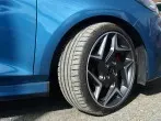 Alufelgen mit Autohartwachs schützen