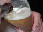 Weizenbier richtig einschenken