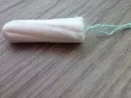 Fensterrahmen reinigen mit Tampons
