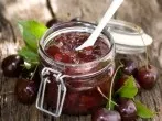 Sauerkirsch-Schokoladen-Marmelade
