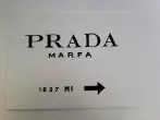 Prada Marfa auf Leinwand selber machen