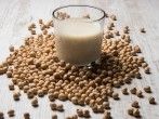 Soja-, Reis-, und Hafer-Drinks als Alternative zur Milch