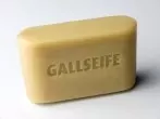 Fettbeläge in der Küche mit Gallseife entfernen