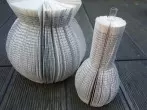 Buchvase: Vasen aus Büchern basteln ~ DIY