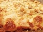 Glutenfreie <strong>Thunfischpizza</strong> mit Buchweizenmehl