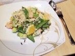 Avocado-Reis-Pfanne mit Garnelen