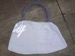Tragetasche, Beutel aus altem T-Shirt selber machen