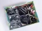 Kabel in Tetrapacks und Papprollen aufbewahren