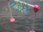 Mini-Kleiderbügel basteln