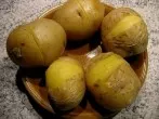 Pellkartoffeln leicht und schnell schälen