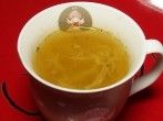 Knallgelbe <strong>Sauerkrautsuppe</strong> in 2 Minuten