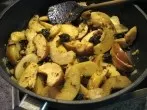 Reispfanne mit Hähnchenfilet, Quitten und Backpflaumen