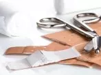 Verbände und Pflaster richtig anlegen