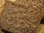 Einfaches Dinkel-Vollkorn-Brot mit Haferflocken und Kernen