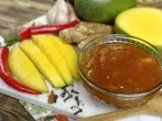 Pikante Saucen: Senf und Chutneys selber machen