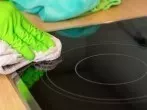 Hologramme im Glaskeramikfeld entfernen