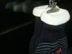 Zwei Befestigungsmöglichkeiten für Ofen- und Silikonhandschuhe