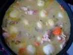 Putengeschnetzeltes mit Kartoffelklößchen