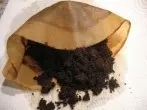 Kaffeesatz als natürlicher Dünger im Garten