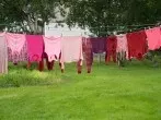 Glatte Pullis und Hosen ohne Bügeln