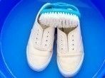Gelbe Ränder an Sneaker erfolgreich entfernen